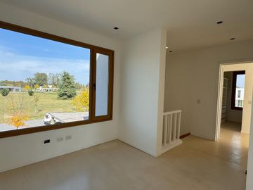 VENTA DE CASA EN Campana