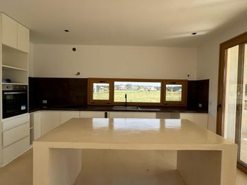 VENTA DE CASA EN Campana