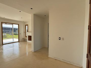VENTA DE CASA EN Campana
