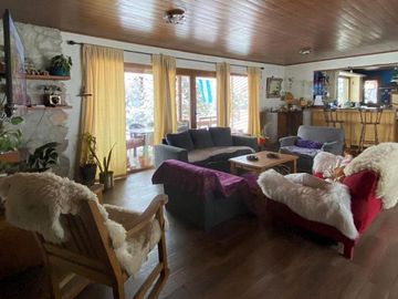 RE/MAX vende casa de 5 ambientes en Meliquina