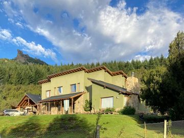 RE/MAX vende casa de 5 ambientes en Meliquina