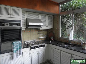 3 PISOS EN BLOCK C/COCHERAS JARDIN PISCINA Y QUINCHO-NUEVA POMPEYA