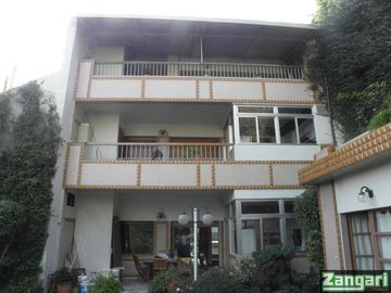 3 PISOS EN BLOCK C/COCHERAS JARDIN PISCINA Y QUINCHO-NUEVA POMPEYA