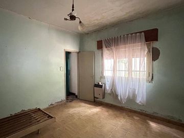 Casa en venta de 3 dormitorios c/ cochera en Villa Mitre