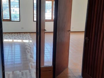 VENDO EDIFICIO CÉNTRICO USOS MÚLTIPLES SAN RAFAEL