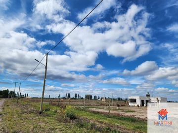 Terreno / Lote en venta de 1000m2 ubicado en Barrio Empleados de Comercio