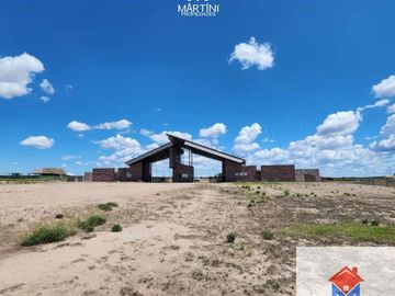 Terreno / Lote en venta de 1000m2 ubicado en Barrio Empleados de Comercio
