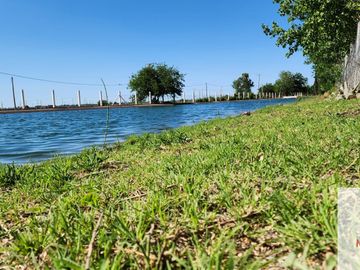 Terreno / Lote en venta de 1000m2 ubicado en Barrio Empleados de Comercio