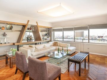 Venta departamento tipo piso cochera fija Seg 24 h