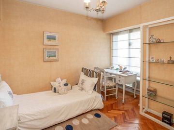 Venta departamento tipo piso cochera fija Seg 24 h