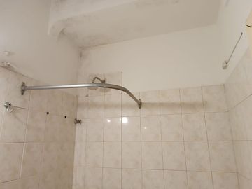 VENTA DEPART. 3AMBs. 1° PISO X ESCALERA. CABALLITO