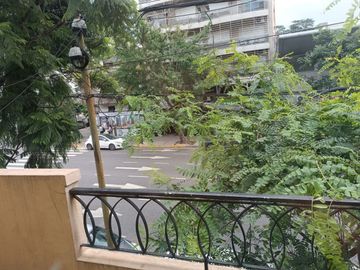 VENTA DEPART. 3AMBs. 1° PISO X ESCALERA. CABALLITO