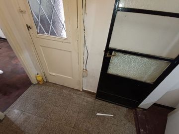 VENTA DEPART. 3AMBs. 1° PISO X ESCALERA. CABALLITO