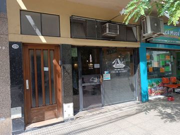 VENTA DEPART. 3AMBs. 1° PISO X ESCALERA. CABALLITO