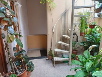 VENTA DEPART. 3AMBs. 1° PISO X ESCALERA. CABALLITO