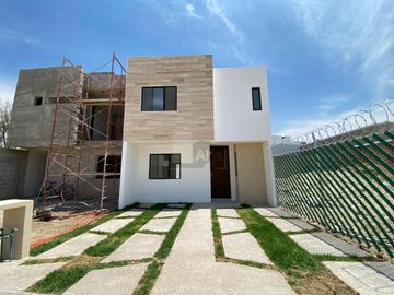 Casa en condominio en venta en Hacienda de Bravo, San Luis Potosí, San Luis Potosí