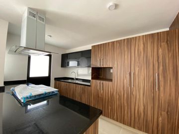 Casa en condominio en venta en Hacienda de Bravo, San Luis Potosí, San Luis Potosí