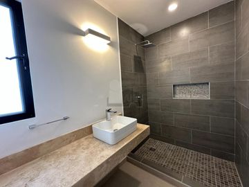 Casa en condominio en venta en Hacienda de Bravo, San Luis Potosí, San Luis Potosí