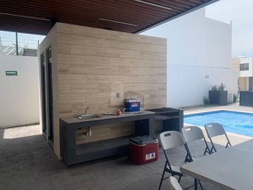 Casa en condominio en venta en Hacienda de Bravo, San Luis Potosí, San Luis Potosí