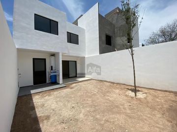 Casa en condominio en venta en Hacienda de Bravo, San Luis Potosí, San Luis Potosí