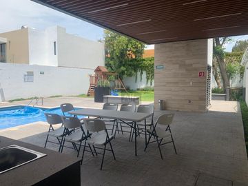Casa en condominio en venta en Hacienda de Bravo, San Luis Potosí, San Luis Potosí