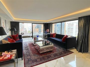 Departamento en Venta en El Golf Isidora Goyenechea | Departamento venta 2D3B todo remodelado Gran vista y ubicacion privilegiada | Las Condes