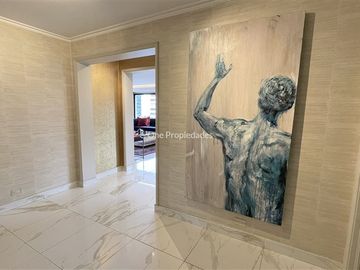 Departamento en Venta en El Golf Isidora Goyenechea | Departamento venta 2D3B todo remodelado Gran vista y ubicacion privilegiada | Las Condes