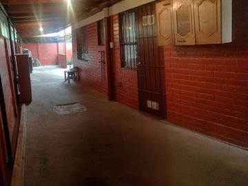 VENTA CASA BARRIO RESIDENCIAL EN PASAJE CERRADO