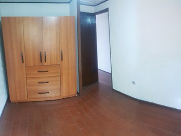 VENTA CASA BARRIO RESIDENCIAL EN PASAJE CERRADO