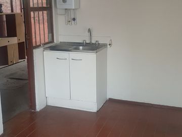 VENTA CASA BARRIO RESIDENCIAL EN PASAJE CERRADO
