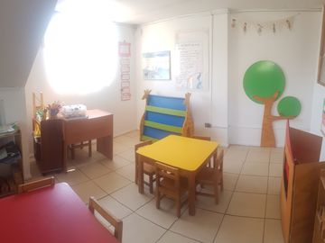 EXCELENTE OPORTUNIDAD VENTA CASA-JARDIN INFANTIL