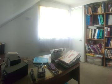 EXCELENTE OPORTUNIDAD VENTA CASA-JARDIN INFANTIL