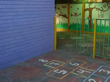 EXCELENTE OPORTUNIDAD VENTA CASA-JARDIN INFANTIL