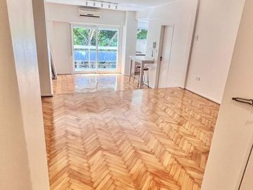 Cerviño y Lafinur - LOFT Totalmente Reciclado con Balcón - Palermo Chico
