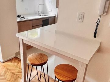 Cerviño y Lafinur - LOFT Totalmente Reciclado con Balcón - Palermo Chico