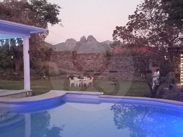 MONTAÑA LUNA Casa en renta en Tepoztlán Centro