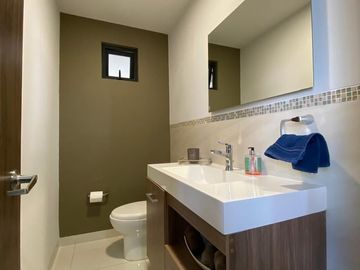 CASA EN VENTA EN METEPEC, EN EL CASTAÑO CON TERRAZA