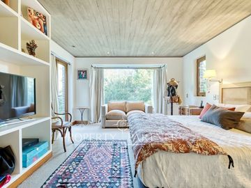 Moderna casa El Huinganal