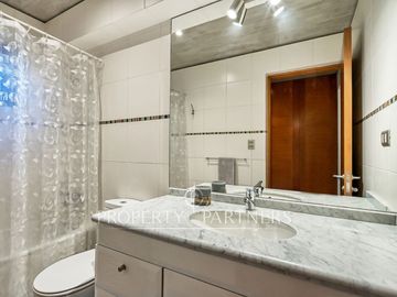 Moderna casa El Huinganal