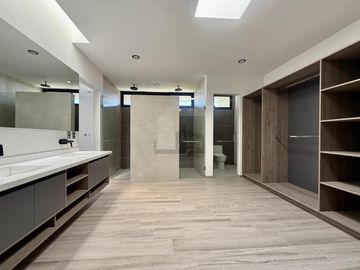Casa en venta en Querétaro. Fraccionamiento Altozano.