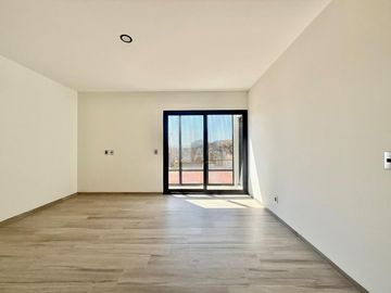 Casa en venta en Querétaro. Fraccionamiento Altozano.