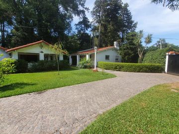 Casaquinta en Venta -