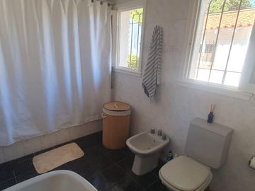 Casaquinta en Venta -
