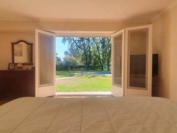 Casaquinta en Venta -