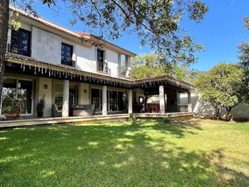 Hermosa Casa en Venta en Las Jaras Monterrey