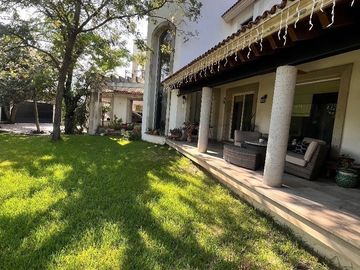 Hermosa Casa en Venta en Las Jaras Monterrey