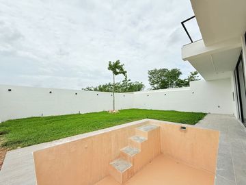 Casa en Privada Residencial en Sitpach