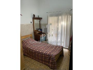 CHALET DE 5 AMBIENTES MORÓN