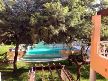 EL BOSQUE CASA EN VENTA  5 DORMITORIOS