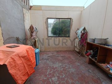 VENTA DE CASA EN LA PERLA CALLAO JUNTO AL PARQUE